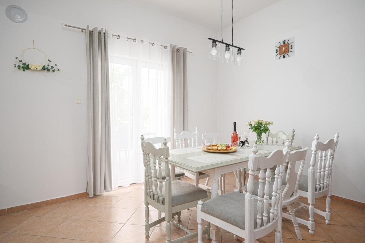 Apartman Rusula Vodice Exteriér fotografie